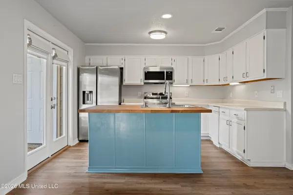 $224,900 | 495 Old Popp's Ferry Road, Unit 5, Biloxi, MS 39531