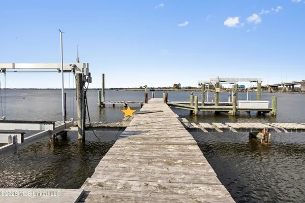$224,900 | 495 Old Popp's Ferry Road, Unit 5, Biloxi, MS 39531