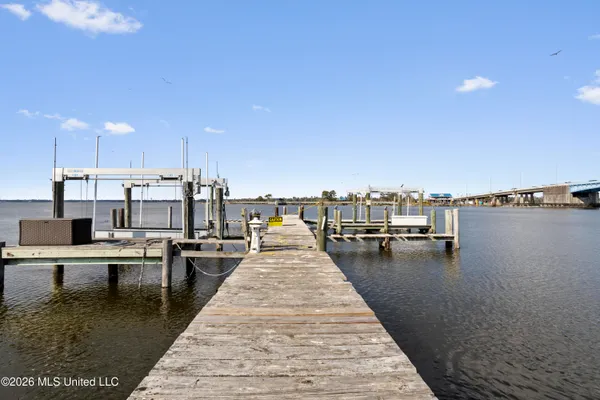 $224,900 | 495 Old Popp's Ferry Road, Unit 5, Biloxi, MS 39531