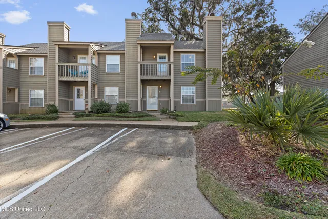 $235,000 | 495 Old Popp's Ferry Road, Unit 5, Biloxi, MS 39531