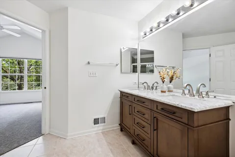 $449,900 | 1763 Briggs Court, Lisle, IL 60532