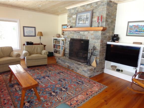 1333 Little Sunapee Road New London, NH 03257 - Photo 15 of 36