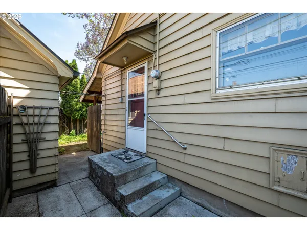 $399,000 | 663 Van Buren Street, Eugene, OR 97402