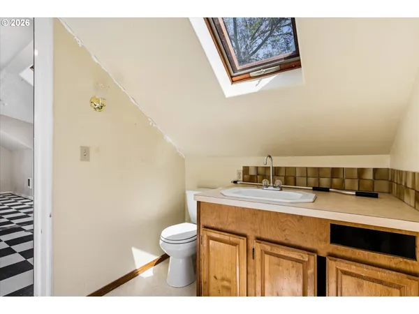 $399,000 | 663 Van Buren Street, Eugene, OR 97402