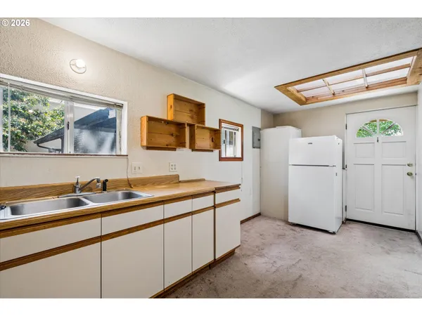 $399,000 | 663 Van Buren Street, Eugene, OR 97402