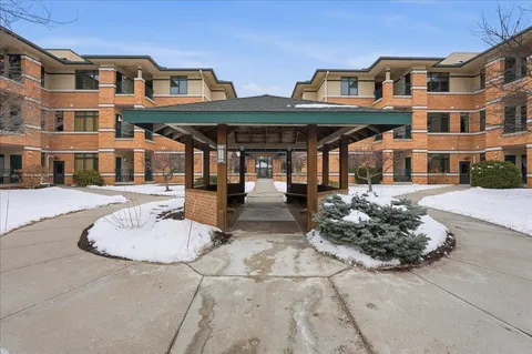 $365,000 | 6767 Frank Lloyd Wright Avenue, Unit 305, Middleton, WI 53562