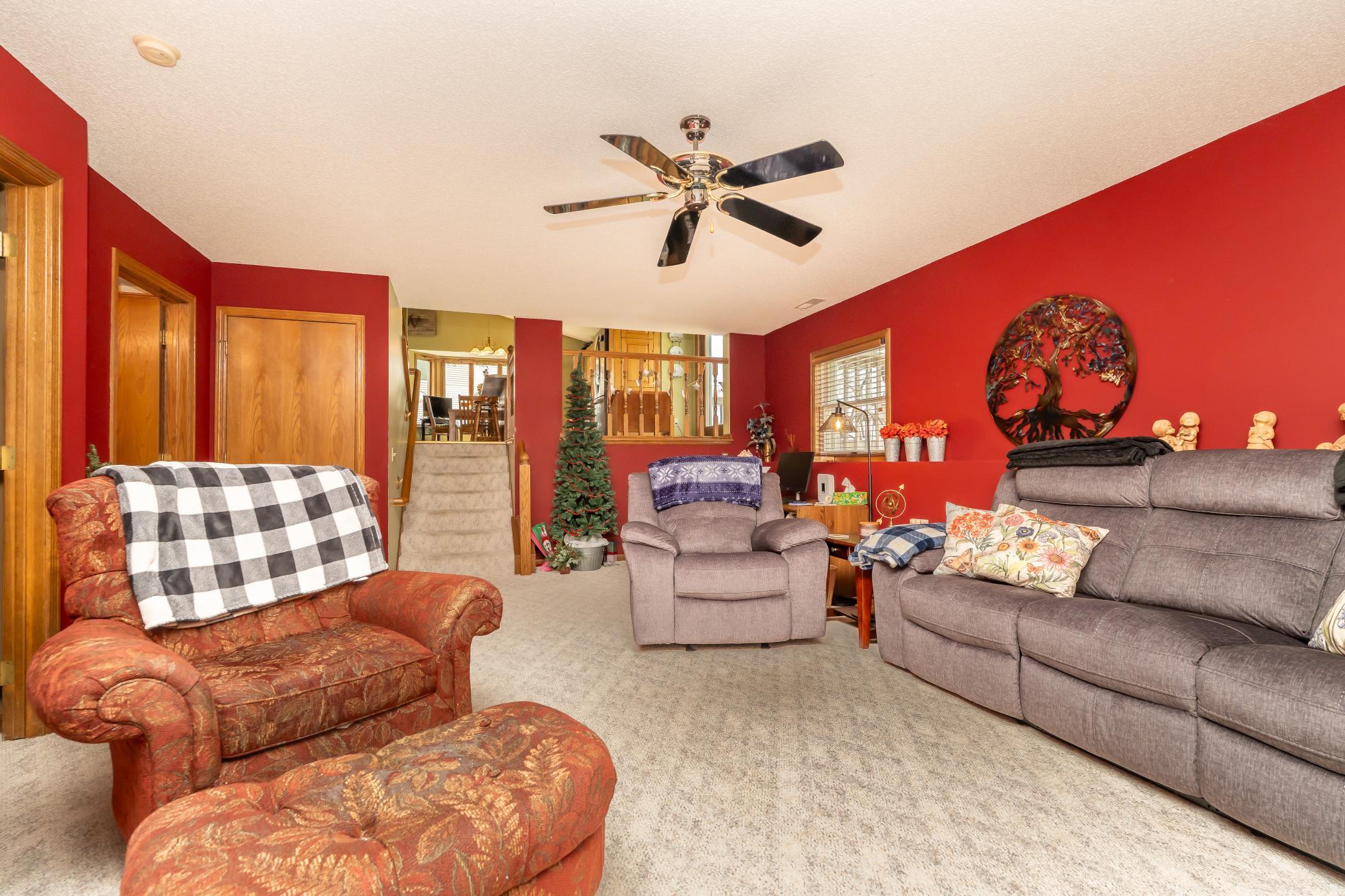 1209 Sunflower Circle Shakopee, MN 55379 - Photo 27 of 48