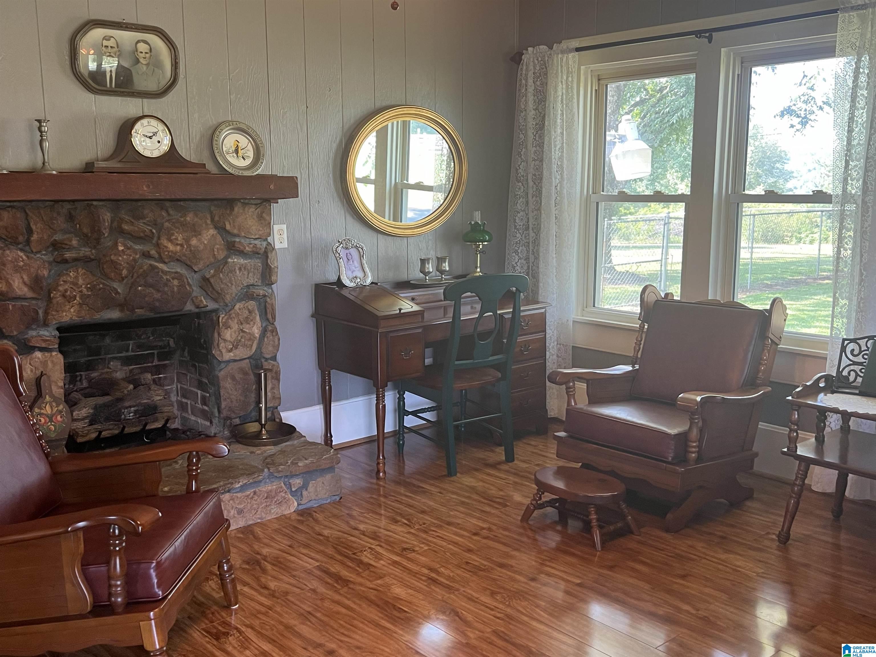 737 Armstrong Loop Hayden, AL 35079 - Photo 12 of 34
