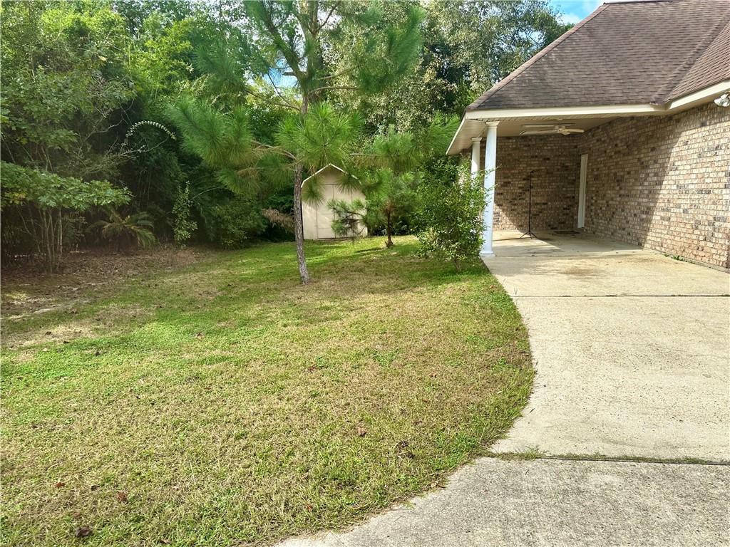 19386 Crawford Road Covington, LA 70433 - Photo 2 of 21 Gallery Image 2