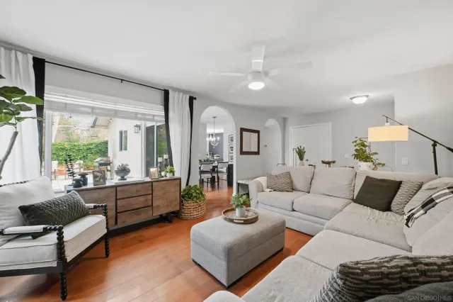 $1,075,000 | 14015 Olive Meadows Place, Poway, CA 92064