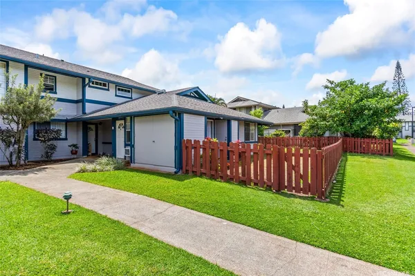 $660,000 | 95-1065 Kuauli Street, Unit 10, Mililani, HI 96789