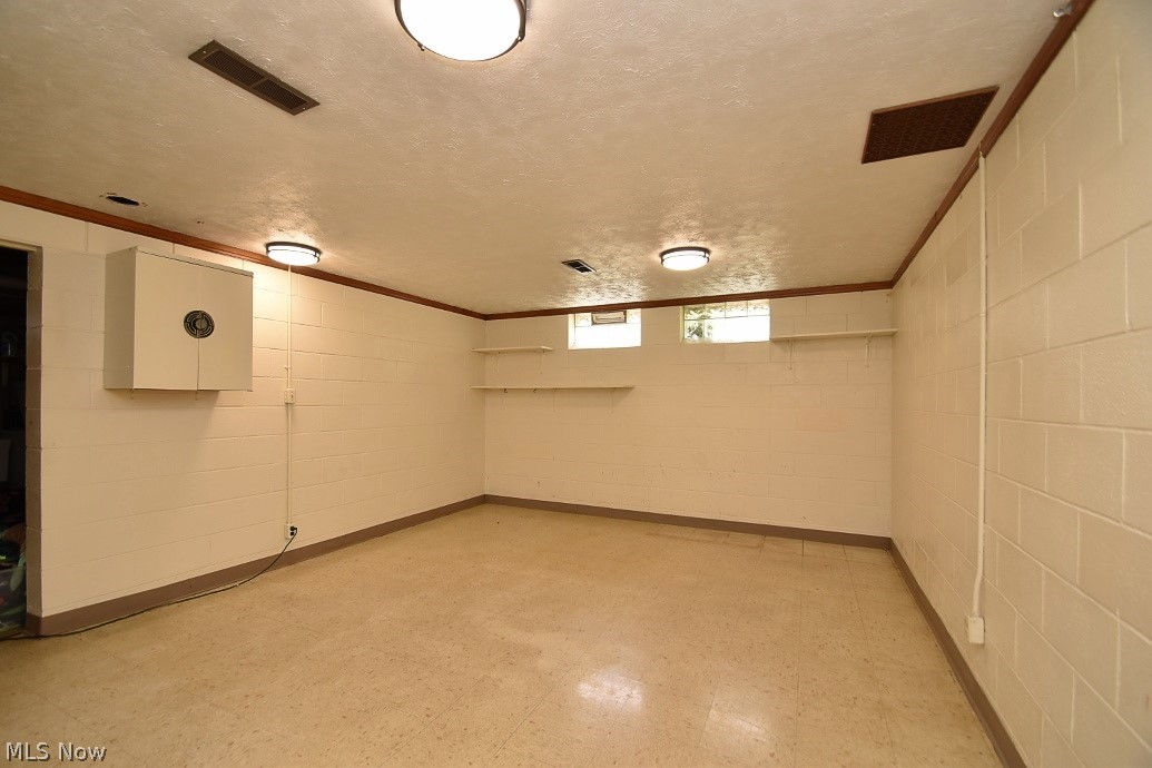 8399 Webster Road Strongsville, OH 44136 - Photo 16 of 21