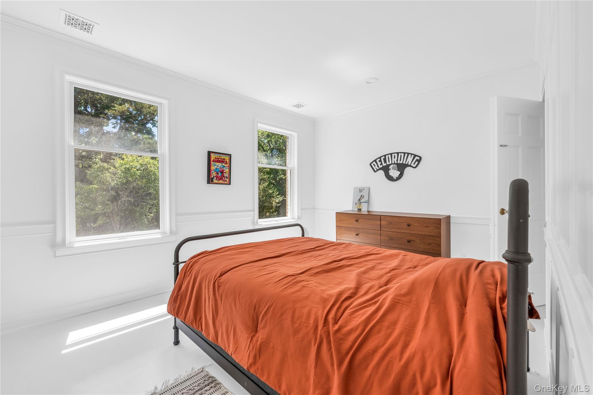 68 South Howells Point Road Bellport, NY 11713 - Photo 20 of 47