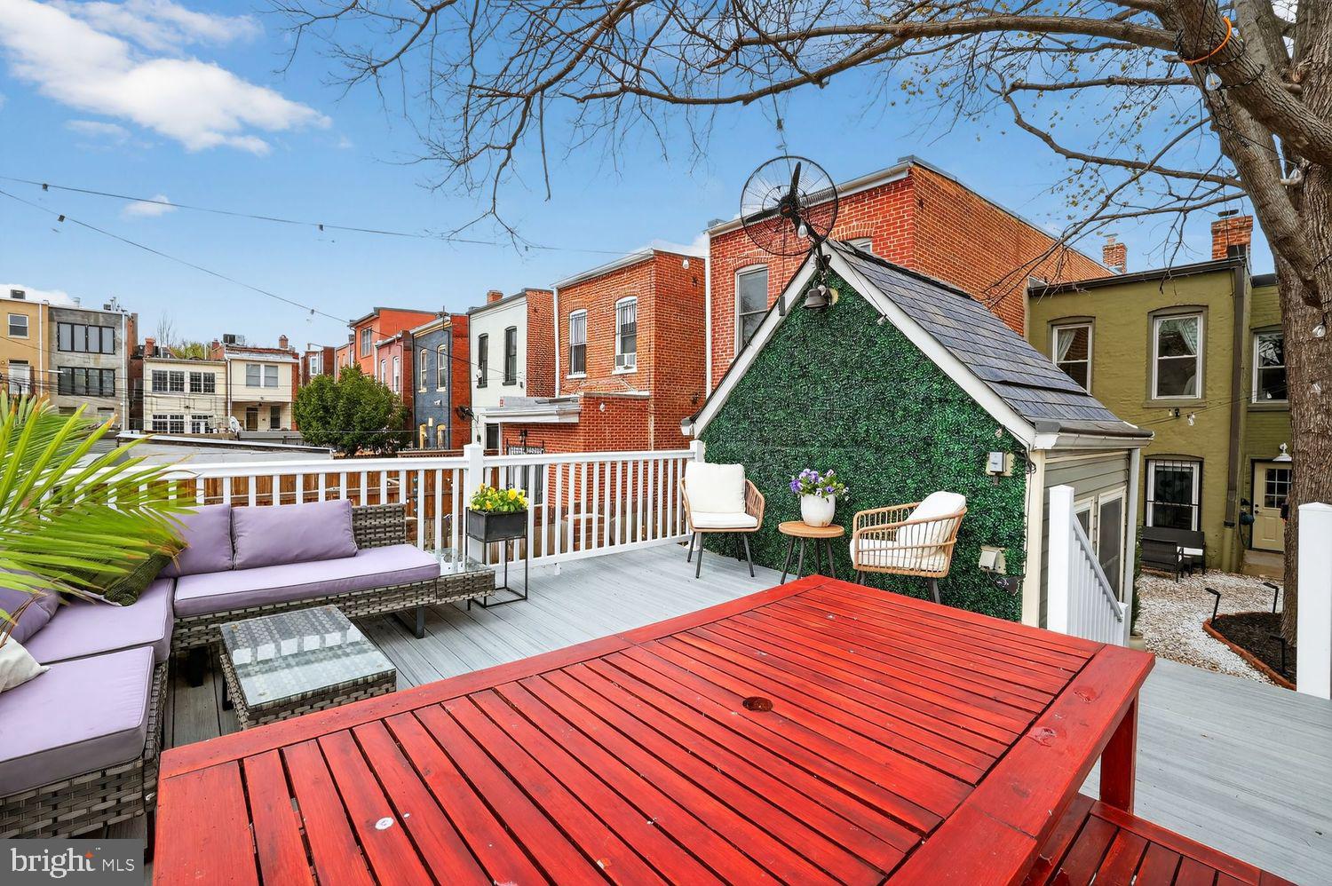 214 N Street Northwest Washington, DC 20001 - Photo 4 of 36