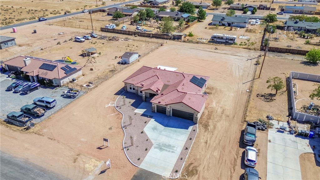 16055 Winnebago Road Apple Valley, CA 92307 - Photo 5 of 41 Gallery Image 5
