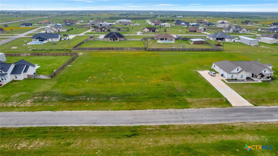 157 Monte Vista Street Victoria, TX 77905 - Photo 4 of 10 a view of a city