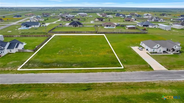 $49,999 | 157 Monte Vista Street, Victoria, TX 77905