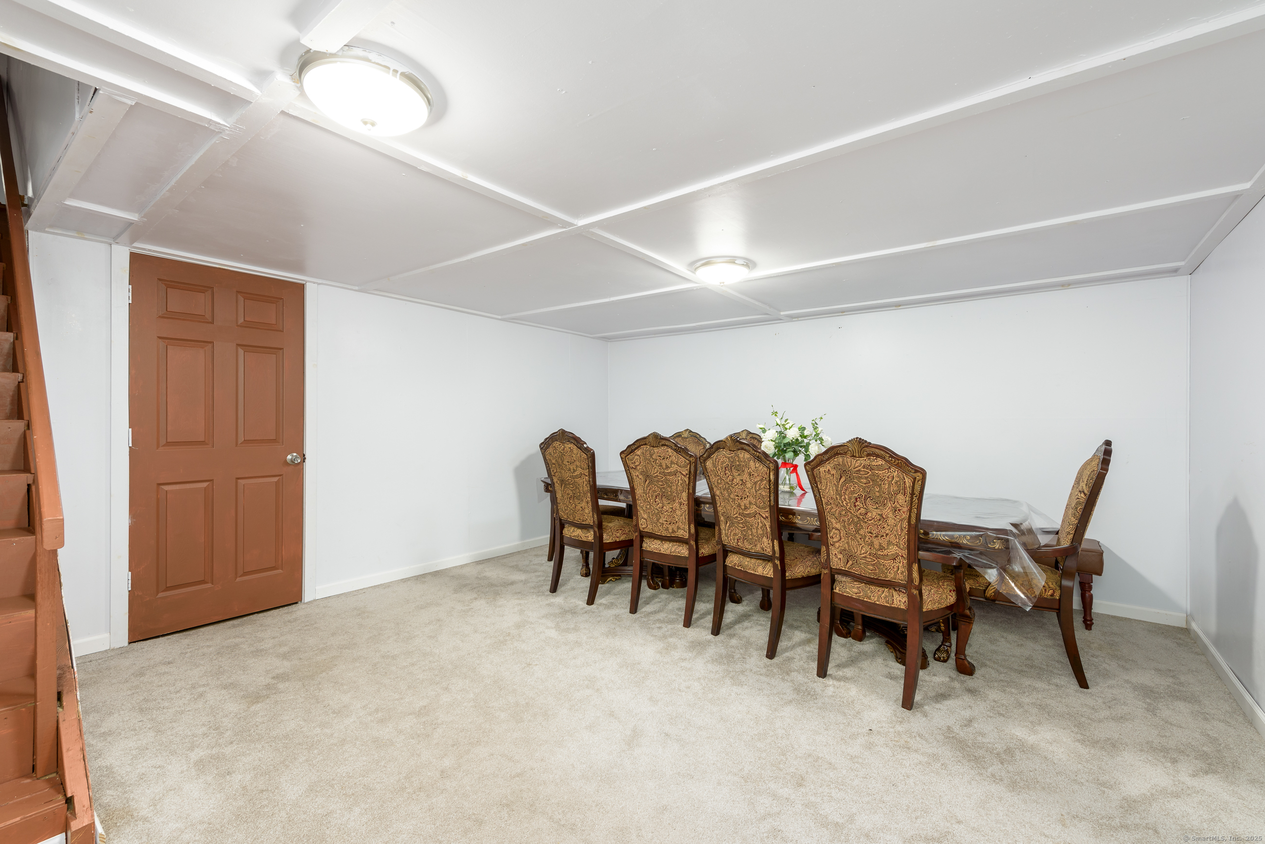 280 East Main Street, Unit E6 Clinton, CT 06413 - Photo 29 of 33 a view of a workspace with furniture