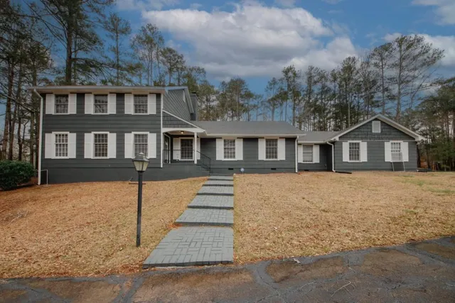 $442,000 | 4995 Greentree Trail, College Park, GA 30349