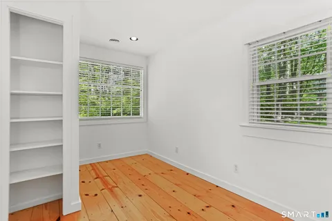 $795,000 | 4 Topping Lane, Norwalk, CT 06854