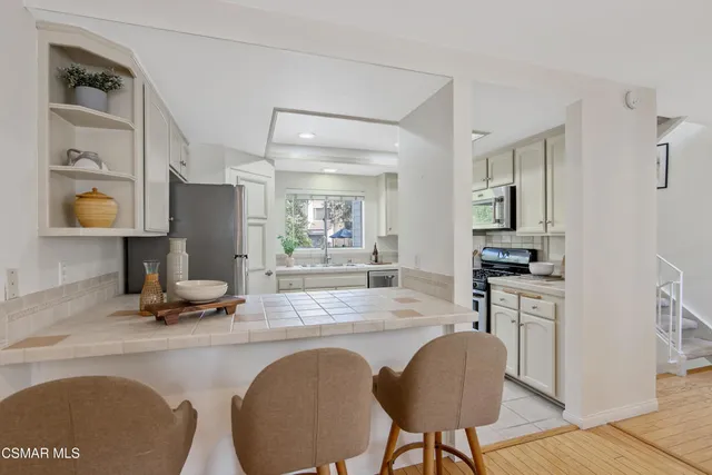 $849,000 | 1174 South Westlake Boulevard, Unit C, Westlake Village, CA 91361