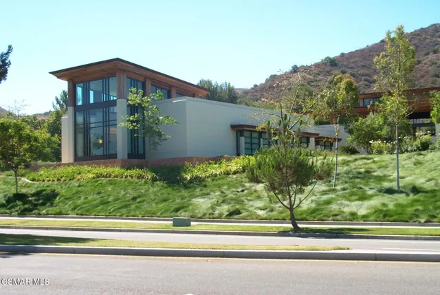 $849,000 | 1174 South Westlake Boulevard, Unit C, Westlake Village, CA 91361