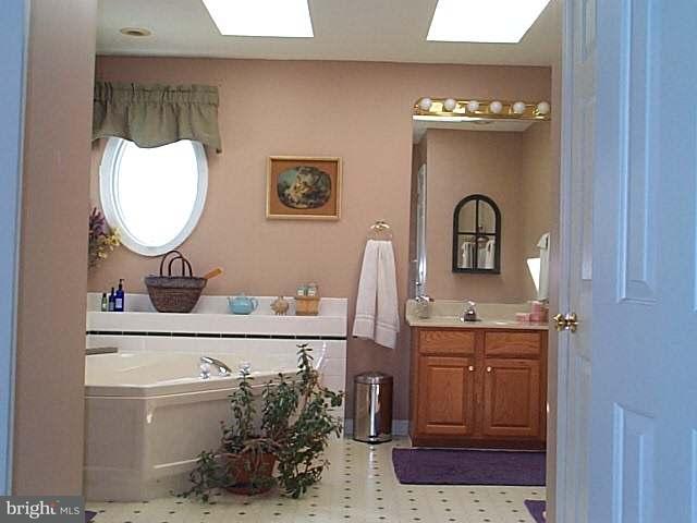 7 Harrison Road New Freedom, PA 17349 - Photo 6 of 8 Gallery Image 6