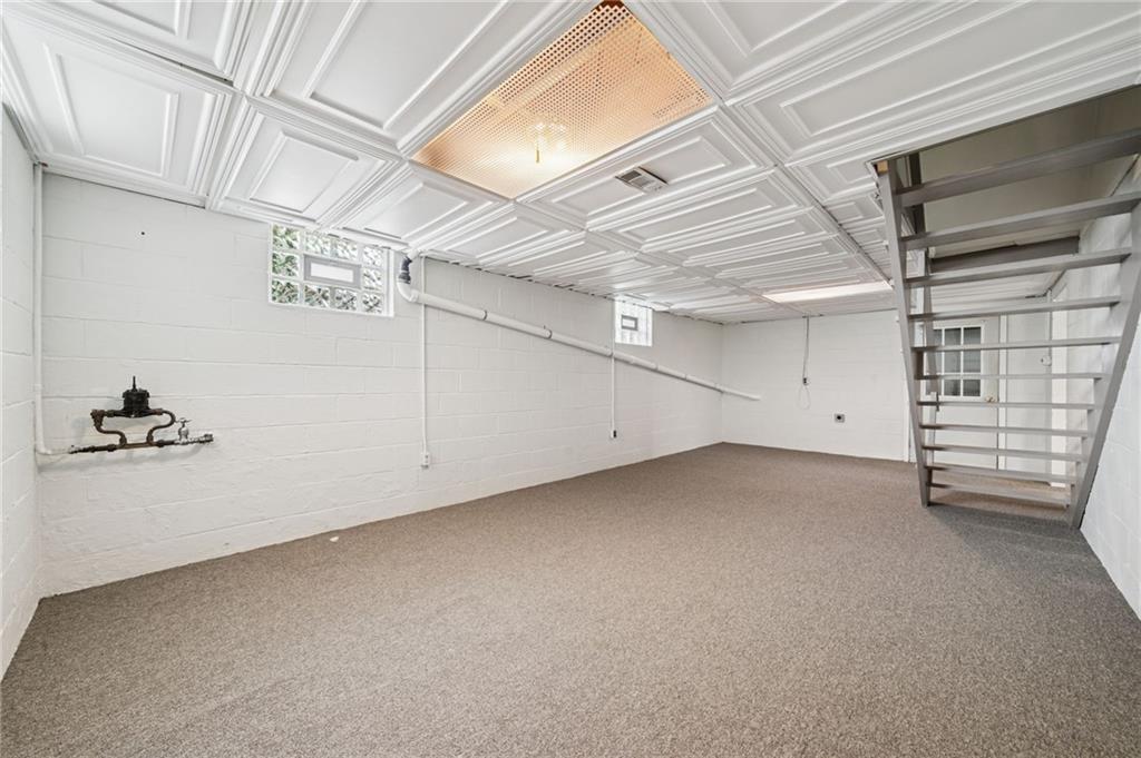 224 Old Rte 217 Derry, PA 15627 - Photo 25 of 35