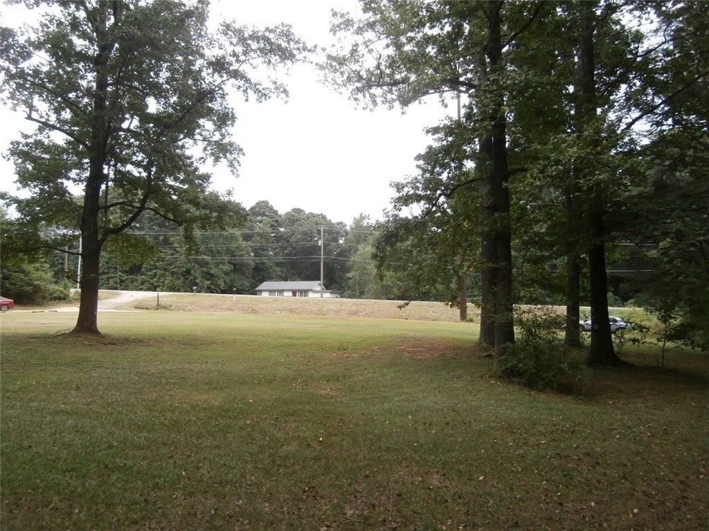 205 Crawford Road Opelika, AL 36804 - Photo 4 of 19 Gallery Image 4