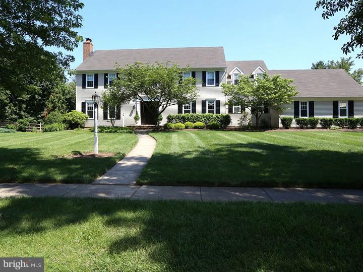 595 Sentinel Road Moorestown, NJ 08057 - Photo 1 of 25 Exterior Front