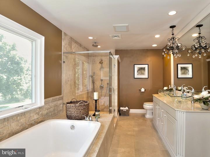 595 Sentinel Road Moorestown, NJ 08057 - Photo 15 of 25 Master Bathroom