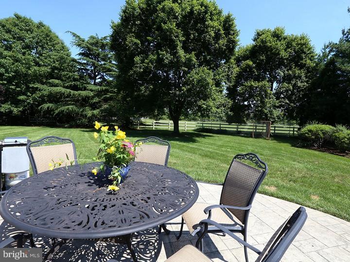 595 Sentinel Road Moorestown, NJ 08057 - Photo 23 of 25 Back Yard