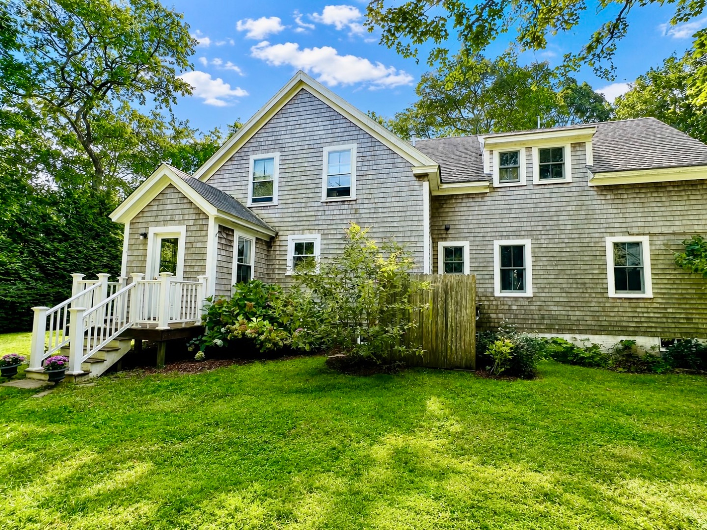 41 Cook Road Vineyard Haven, MA 02568 - Photo 1 of 33