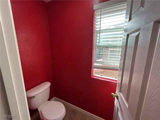 $1,899 | 10292 Caverns Mouth Drive, Las Vegas, NV 89178