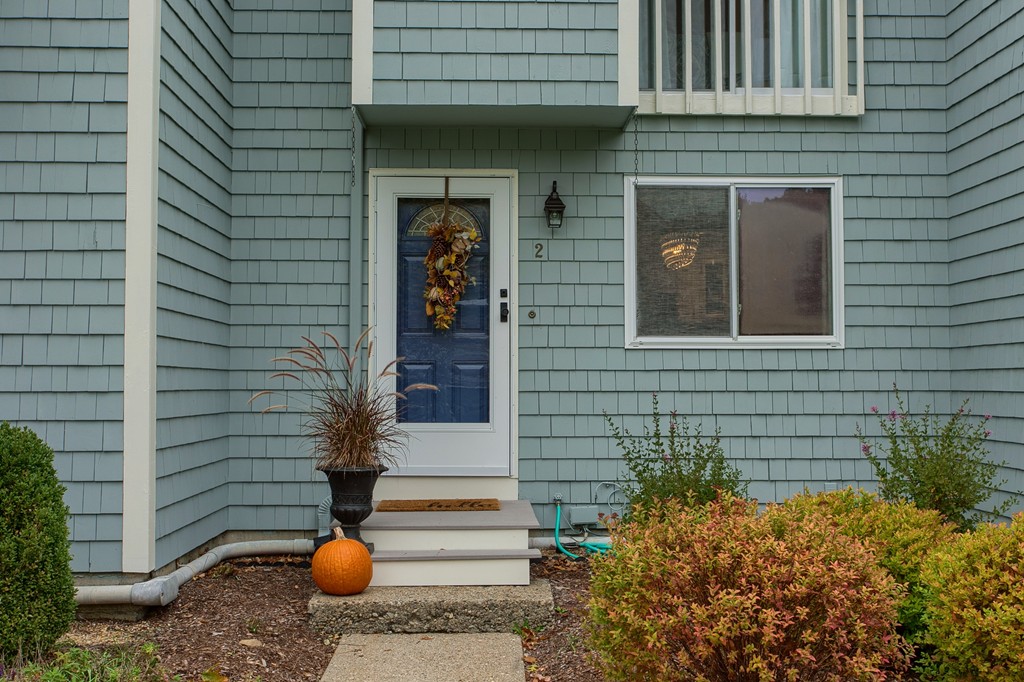 2 Acadia Kimball Road, Unit 2 Amesbury, MA 01913 - Photo 3 of 23