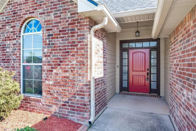 $2,200 | 274 Avondale Lane, Bossier City, LA 71112