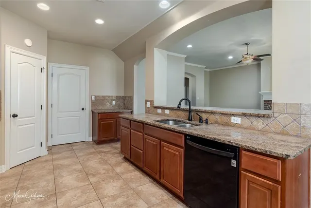 $2,200 | 274 Avondale Lane, Bossier City, LA 71112