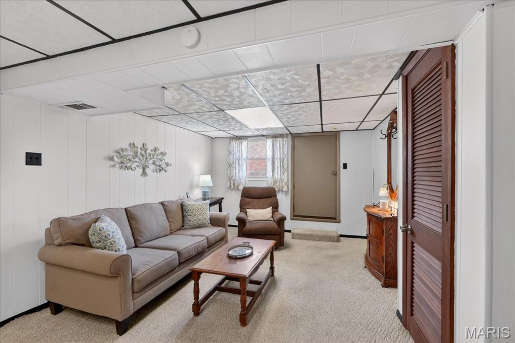 10027 Lackland Road St. Louis, MO 63114 - Photo 16 of 30