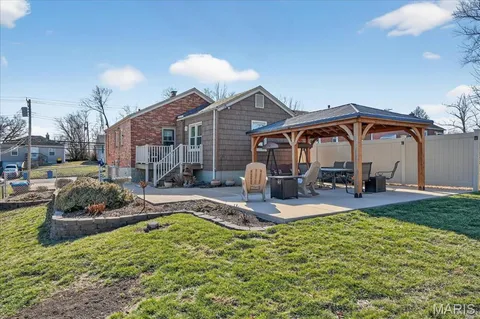 $179,000 | 10027 Lackland Road, St. Louis, MO 63114