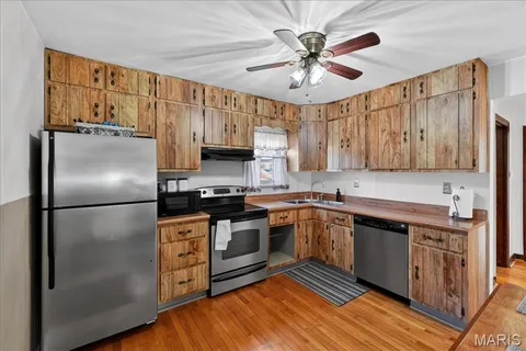 $179,000 | 10027 Lackland Road, St. Louis, MO 63114