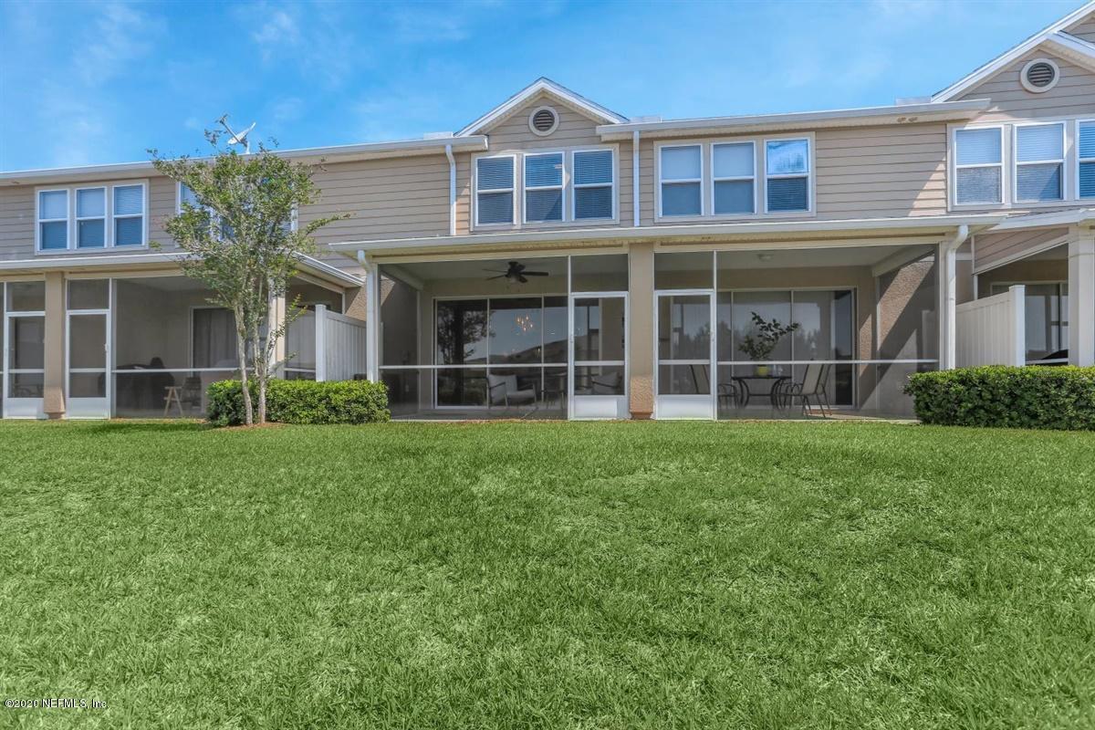 6864 Roundleaf Drive Jacksonville, FL 32258 - Photo 16 of 17 a view of outdoor space yard and front view of a house