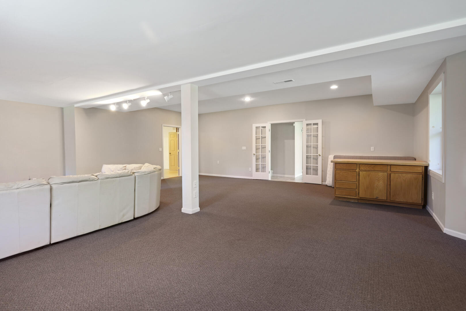 408 South Spring Lake Road Mahomet, IL 61853 - Photo 49 of 64