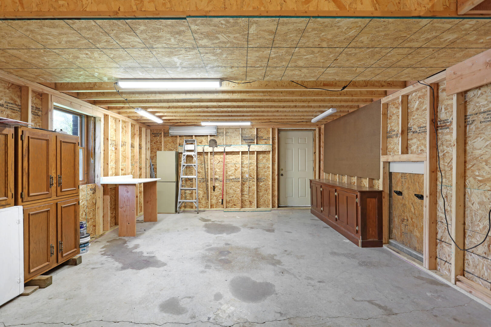 408 South Spring Lake Road Mahomet, IL 61853 - Photo 54 of 64