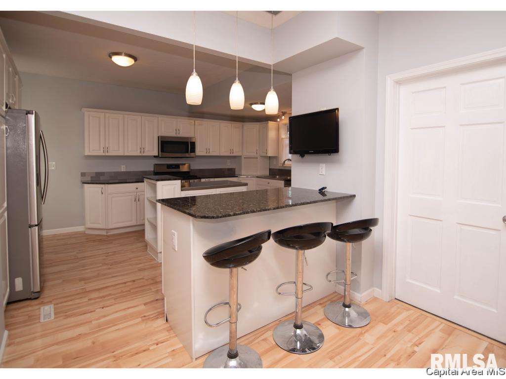 3213 East Elm Street Springfield, IL 62702 - Photo 22 of 27 Gallery Image 22