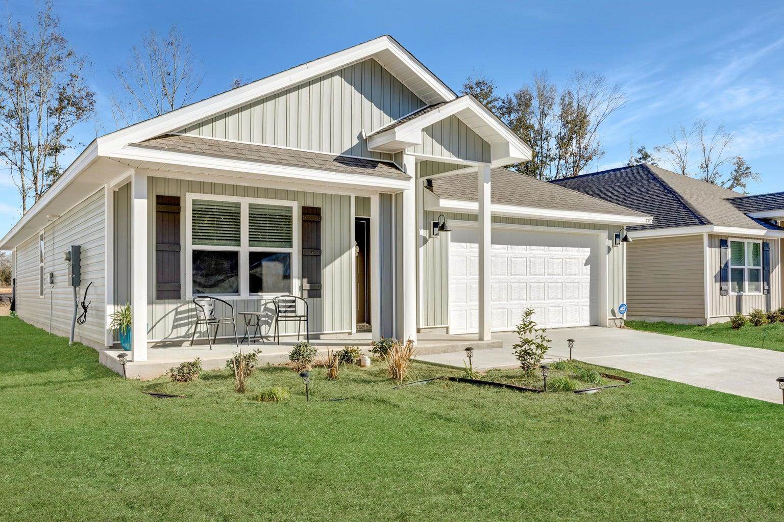 5390 Peach Drive Pace, FL 32571 - Photo 3 of 30