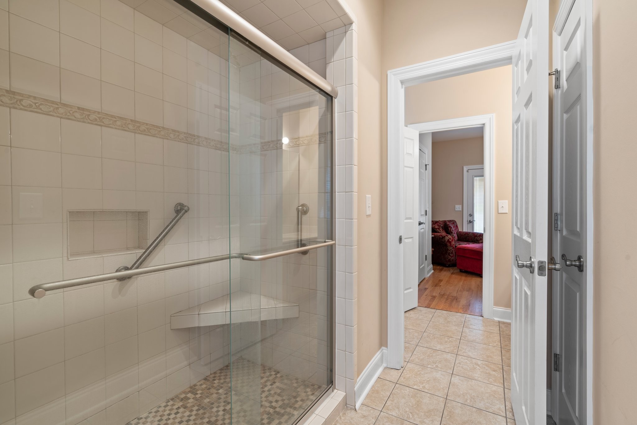 545 Pickney Road Winchester, TN 37398 - Photo 28 of 39 a view of a bathroom