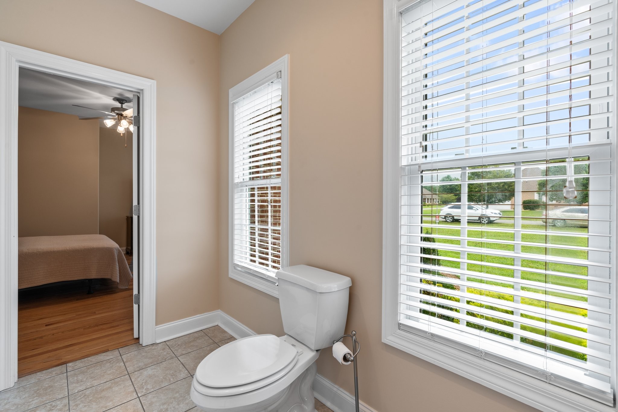 545 Pickney Road Winchester, TN 37398 - Photo 30 of 39 a bathroom with a toilet and a shower