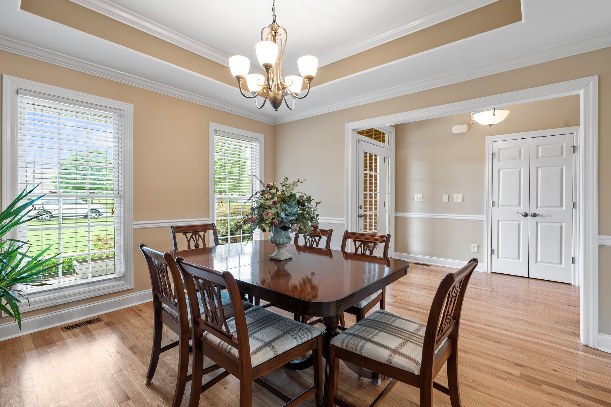 545 Pickney Road Winchester, TN 37398 - Photo 10 of 39 a view of a dining room with furniture window and wooden floor