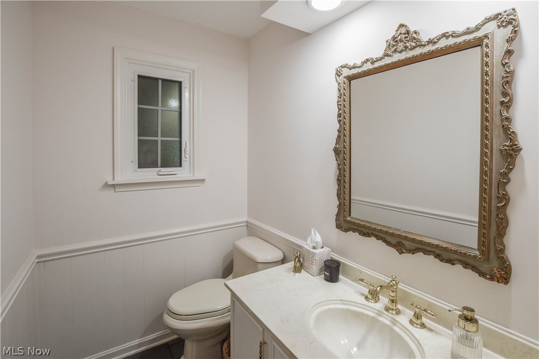 2025 Stockton Road Northwest Massillon, OH 44646 - Photo 19 of 46 Half Bath