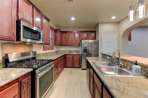 $2,395 | 9744 Villa Cache Court, Las Vegas, NV 89148